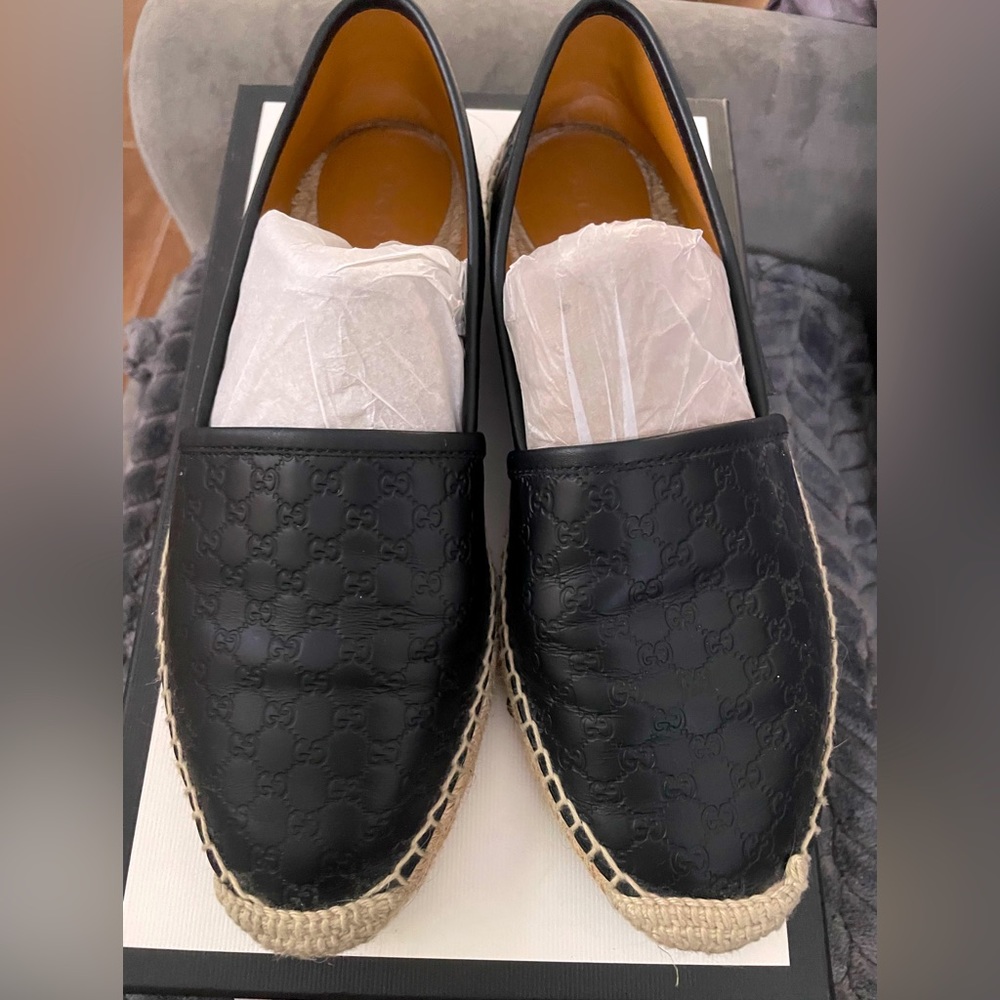 Gucci - LIKE NEW black espadrilles